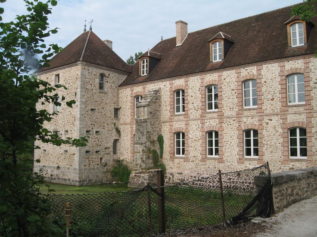 Le Chateau De Mon Pere Villiers-aux-Corneilles 객실 사진